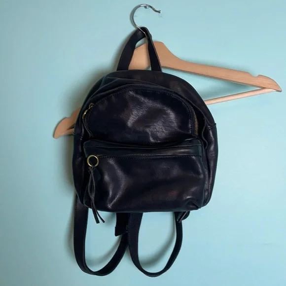Madewell The Lorimer Mini Backpack - Picture 2 of 5